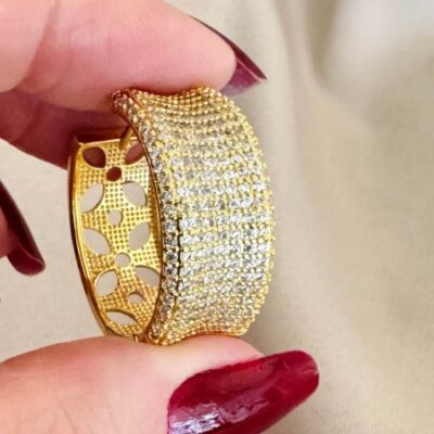 Ouro 18K: O Clássico Que Nunca Sai de Moda